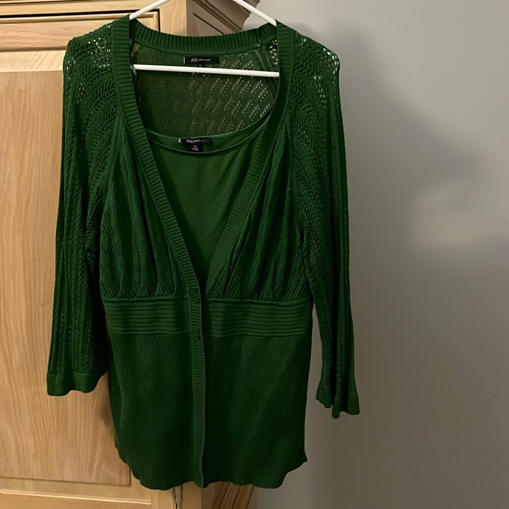 🍀AK Petite 2-piece green cable knit cardigan with green tank top for St Patty’s